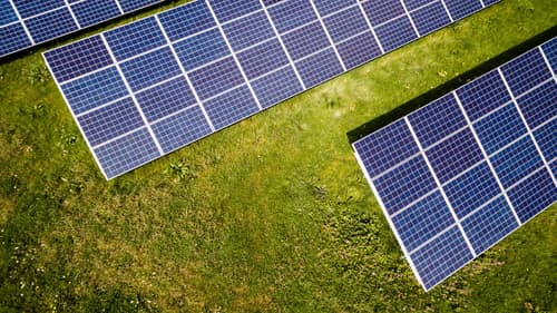Grid-connected solar array